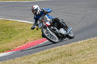 cadwell-park;cadwell-park-photographs;cadwell-trackday-photographs;enduro-digital-images;event-digital-images;eventdigitalimages;peter-wileman-photography;racing-digital-images;trackday-digital-images;trackday-photos